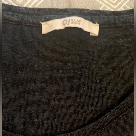 Black Short Sleeve Tee with Embellishments|size XS - Picture 8 of 8